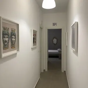  Gasthuis Aeroporto Katane Italië