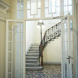 Apartment Dante - Bymyhomeincomo