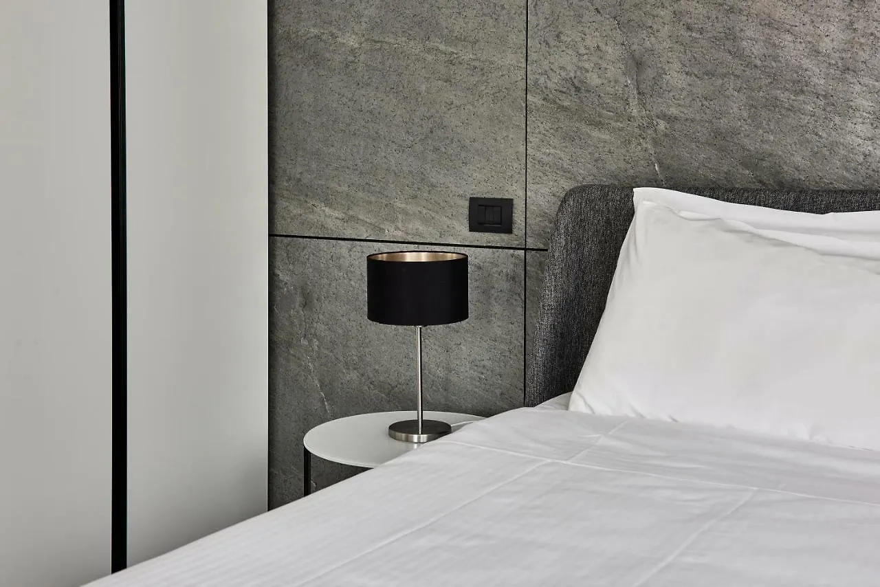 Aparthotel La Perla By Sedar Como Italien