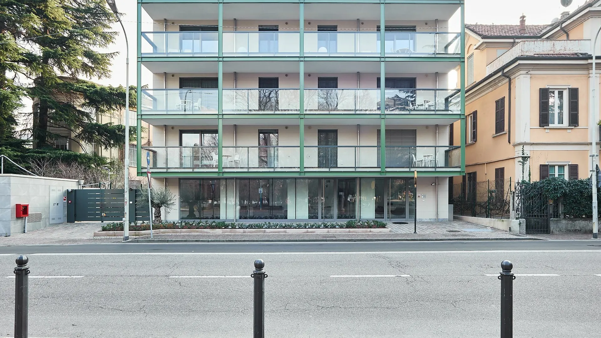 **  Aparthotel La Perla By Sedar Como Italien