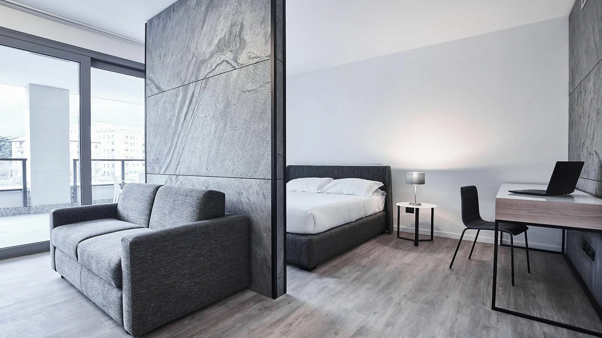 Aparthotel La Perla By Sedar Como
